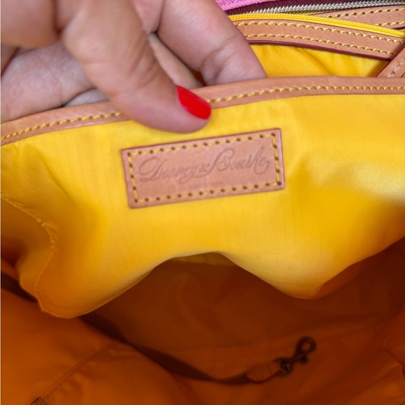 Dooney and Bourke shoulder bag with wallet (rare) - Picture 12 of 16